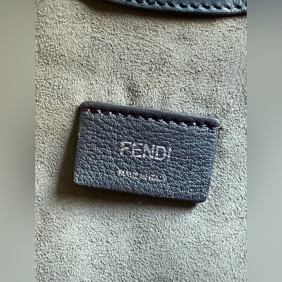 Fendi‎ Black and Brown Tote with Iconic Monogram - Picture 8 of 16